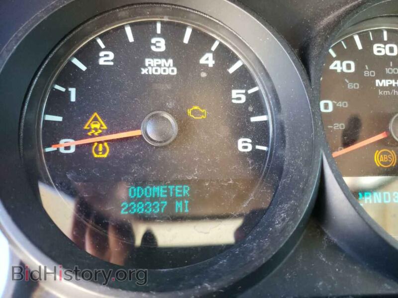 2009 Chevrolet SILVERADO (VIN 1GCEC19C09Z197941) — photo 8 of 10