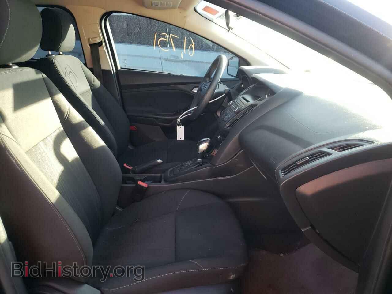2016 FORD FOCUS - VIN: 1FADP3F27GL398992 - Photo 5