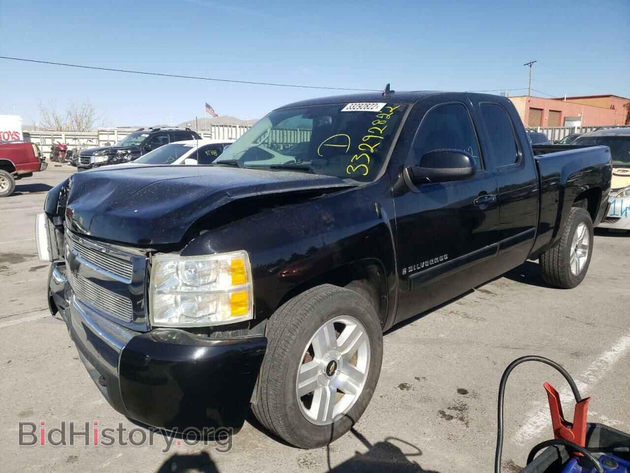 2008 CHEVROLET SILVERADO - VIN: 2GCEC19J581320090 - Фото 2