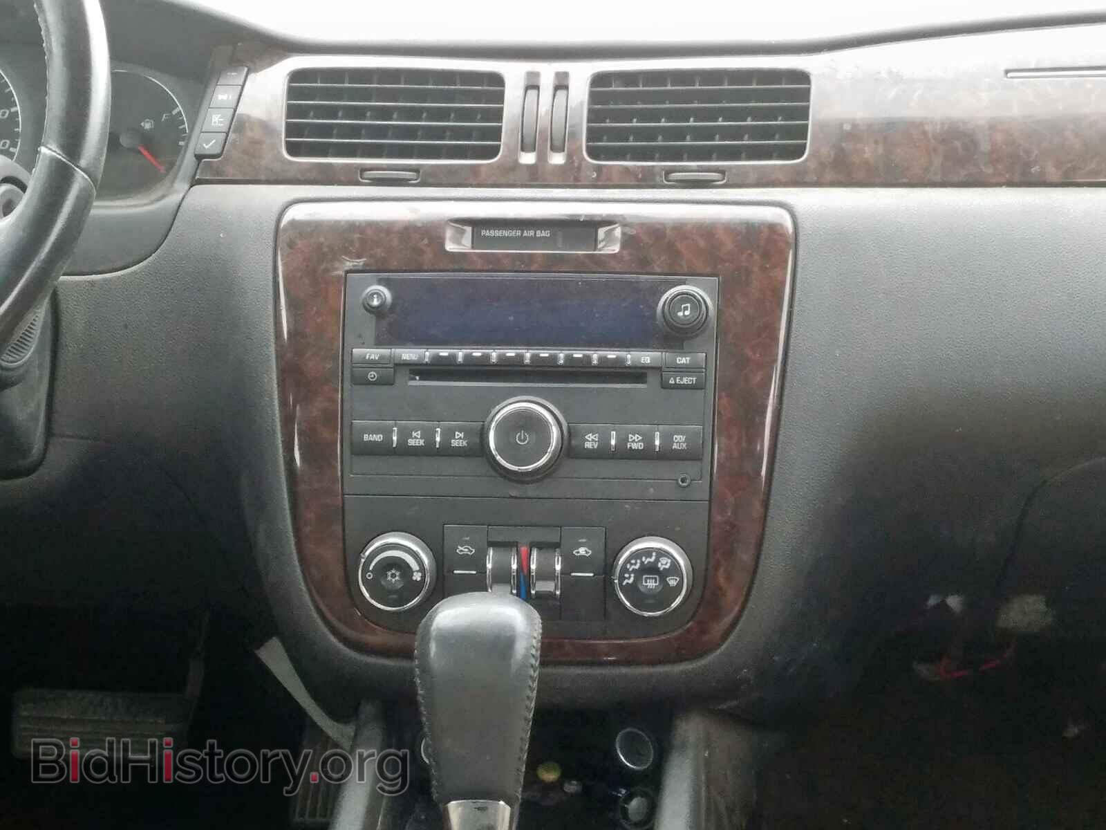 2014 CHEVROLET IMPALA - VIN: 2G1WB5E30E1132801 - Фото 9