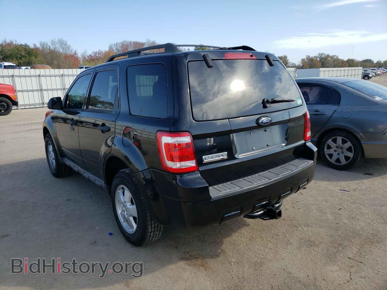 2009 FORD ESCAPE - VIN: 1FMCU03799KB47604 - Фото 3