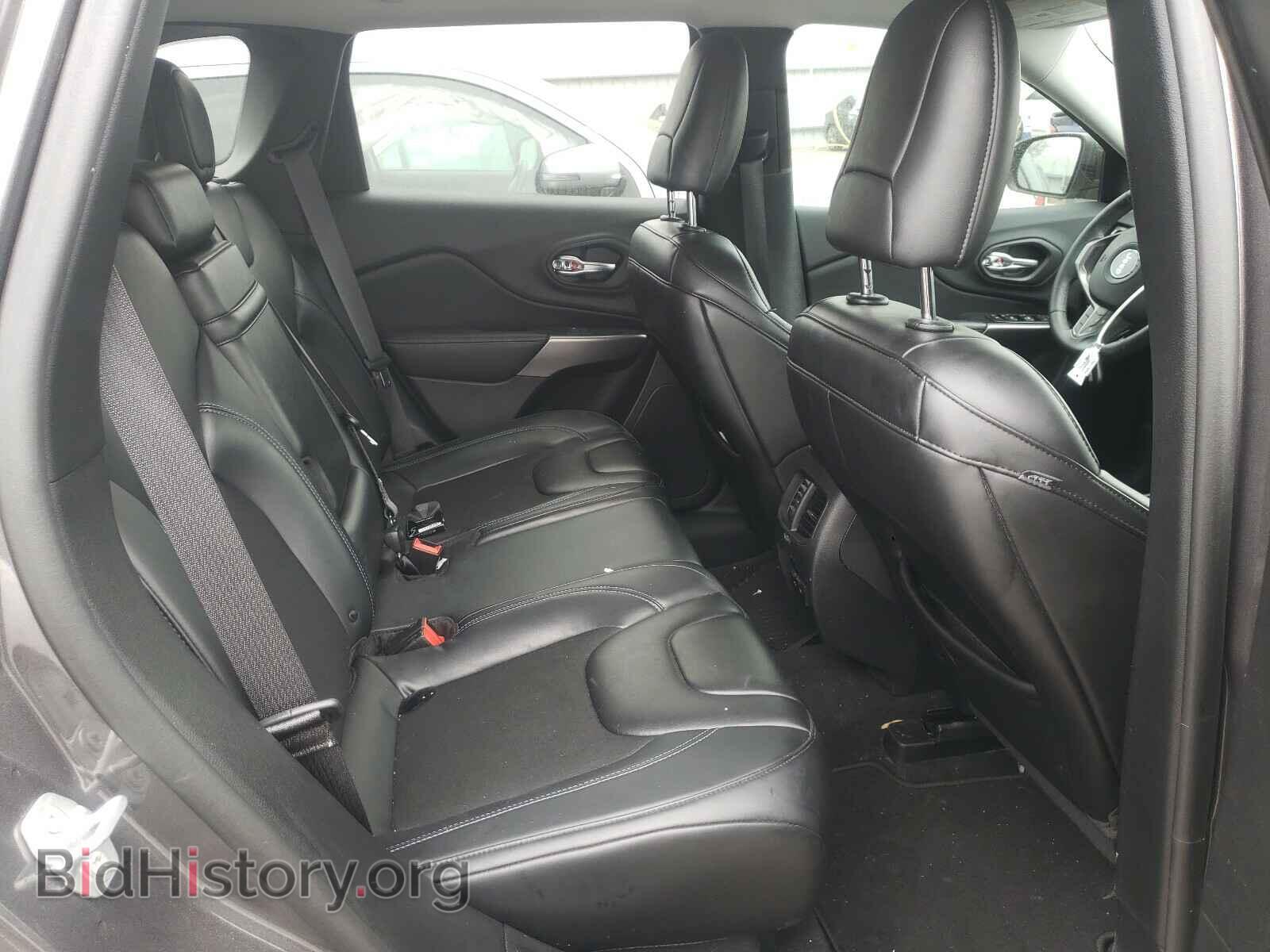 2019 JEEP CHEROKEE - VIN: 1C4PJLLB4KD403372 - Фото 6