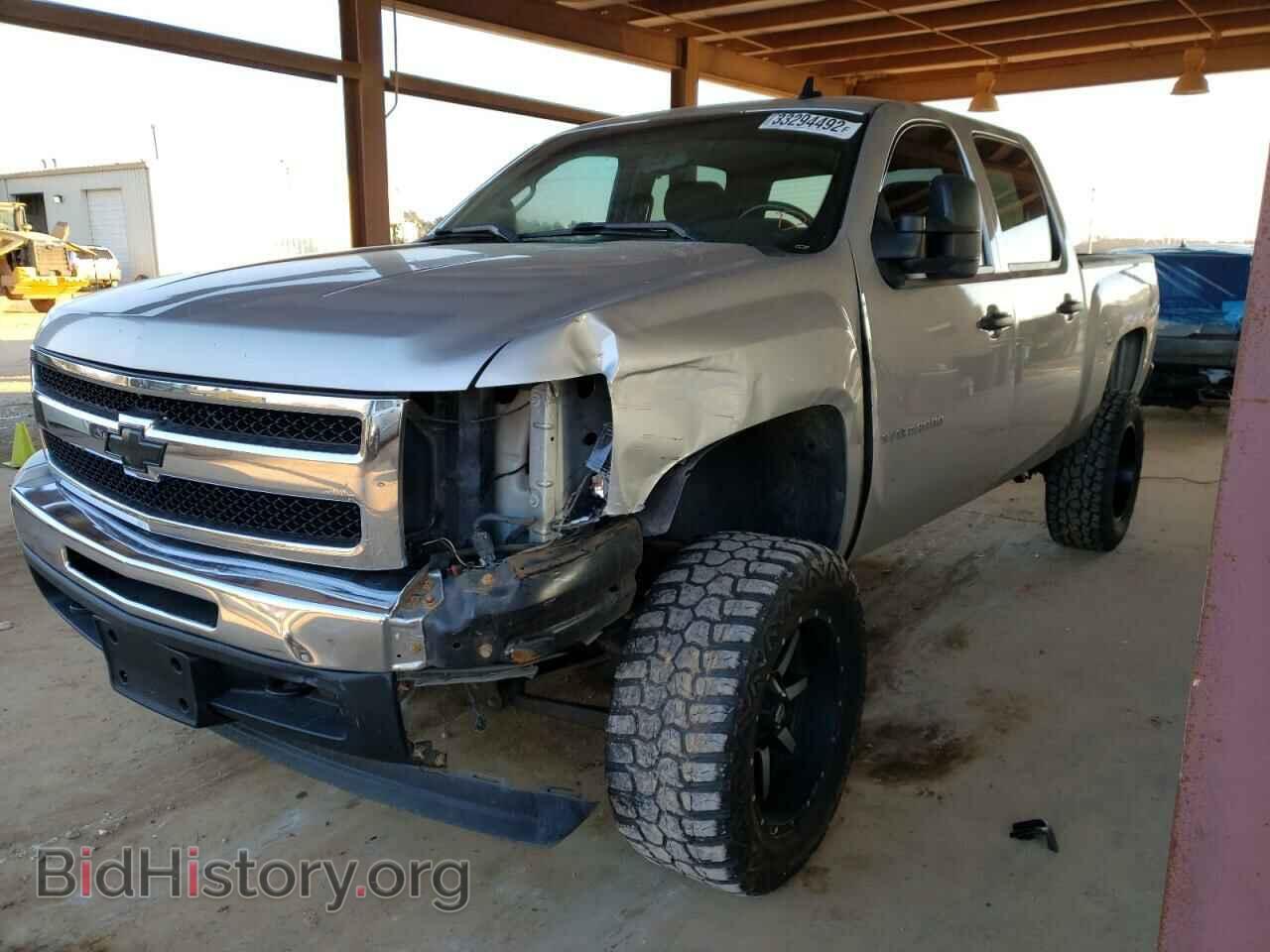 2011 CHEVROLET SILVERADO - VIN: 3GCPKSE37BG372702 - Фото 2