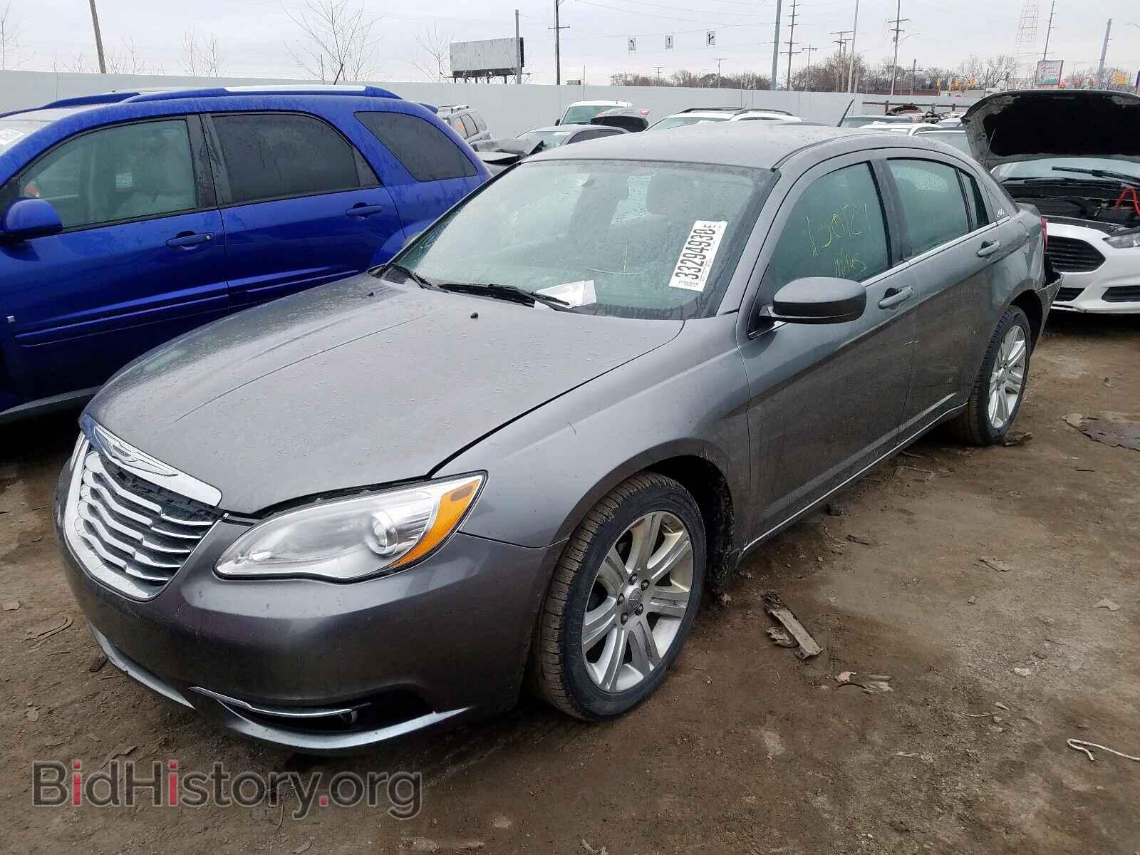 2013 CHRYSLER 200 - VIN: 1C3CCBBB5DN673989 - Photo 2
