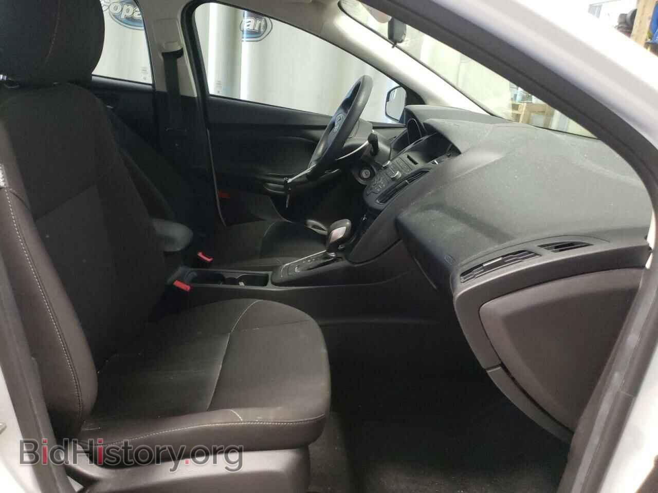 2017 FORD FOCUS - VIN: 1FADP3F21HL313288 - Photo 5