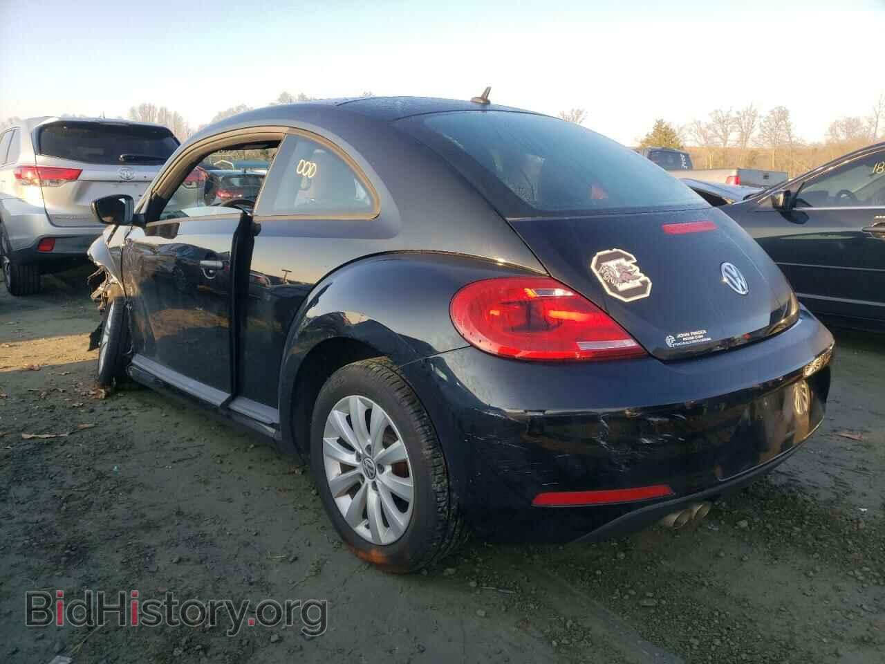 2013 VOLKSWAGEN BEETLE - VIN: 3VWFP7AT6DM630693 - Фото 3