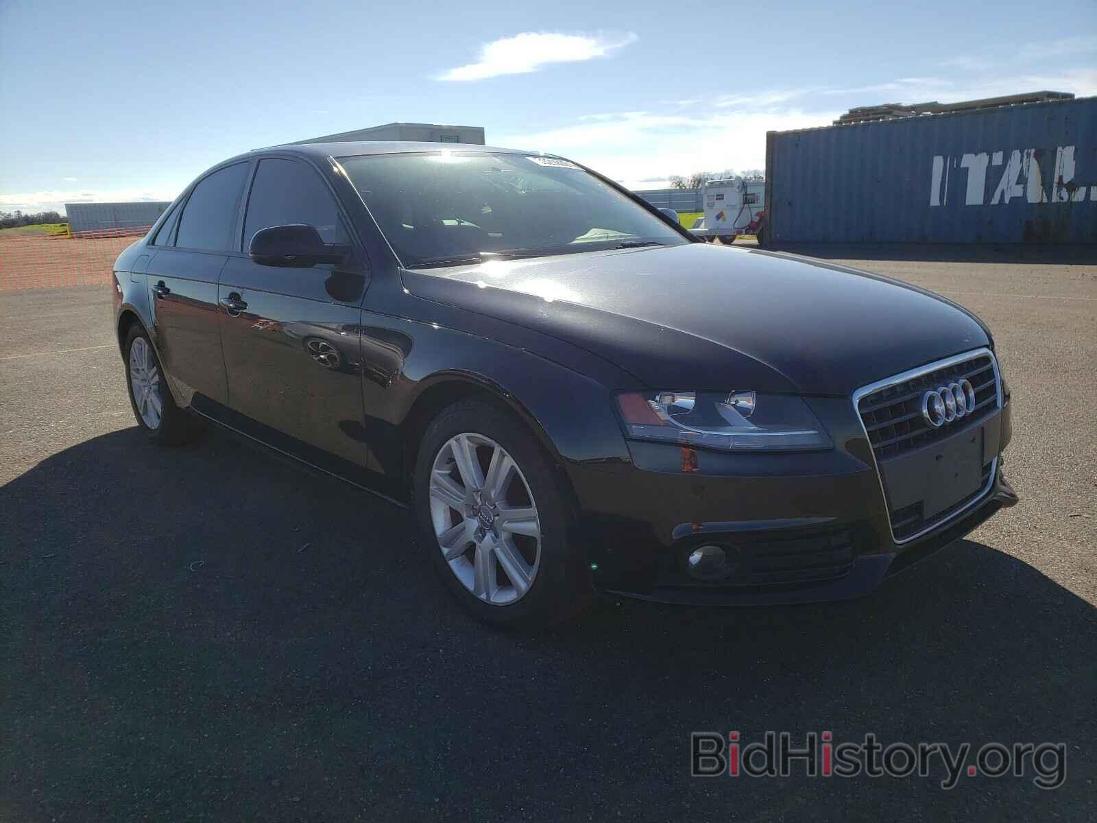 Photo WAUAFAFL2BN028914 - AUDI A4 2011