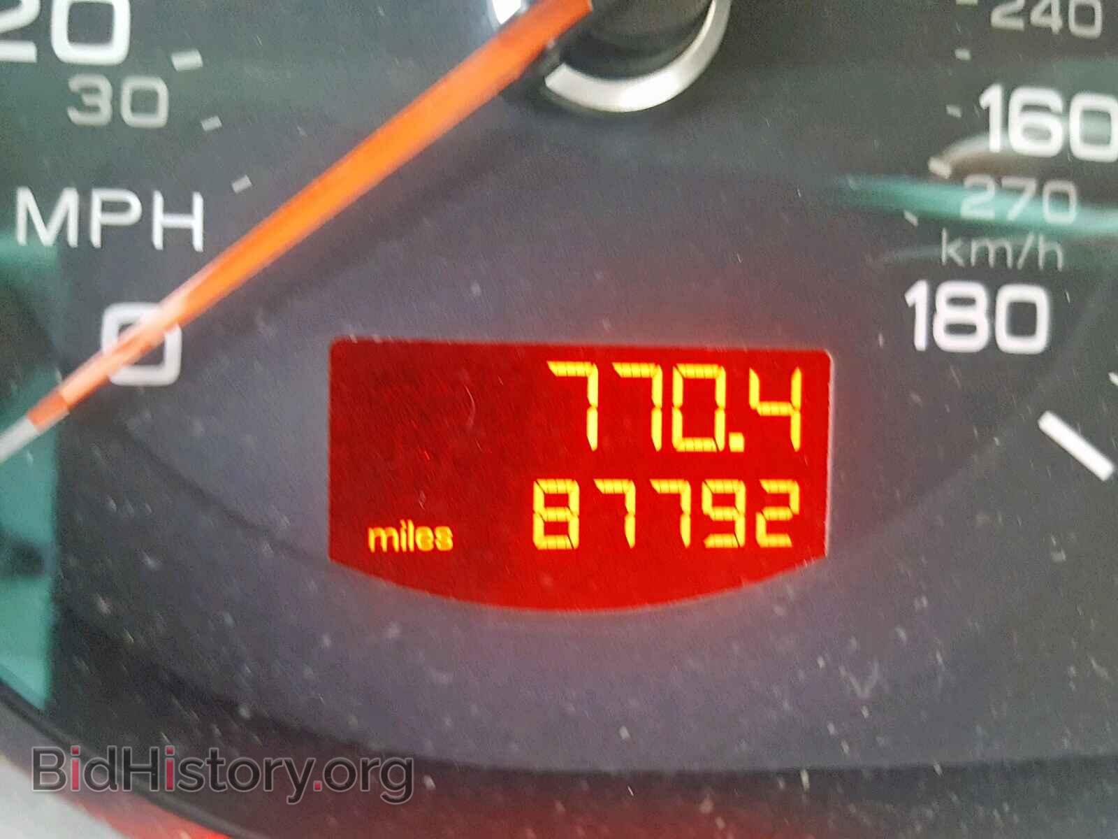 2010 AUDI A6 - VIN: WAUKGAFB9AN067779 - Фото 8
