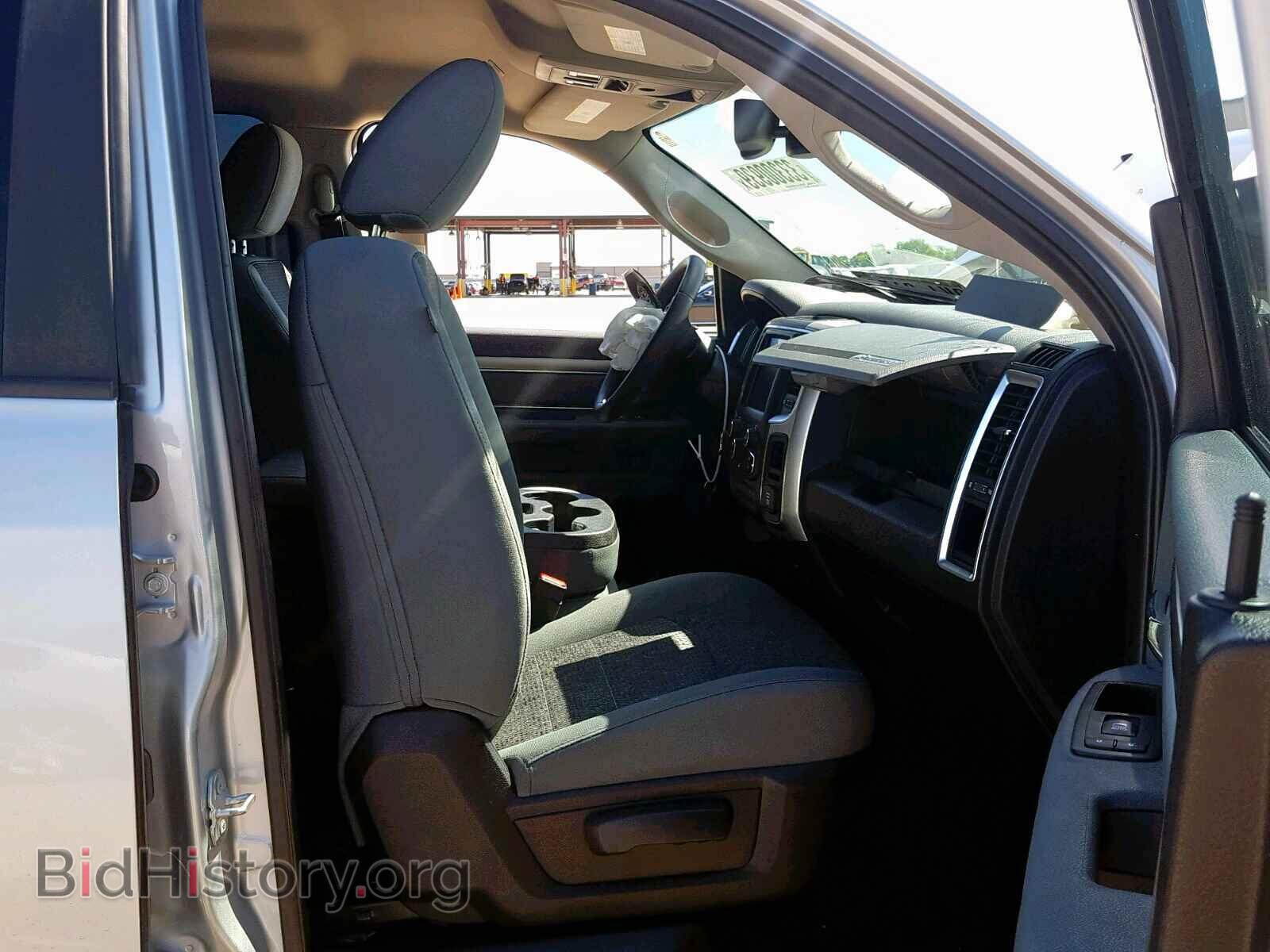 2017 RAM 1500 SLT - VIN: 1C6RR6GT6HS576554 - Фото 5
