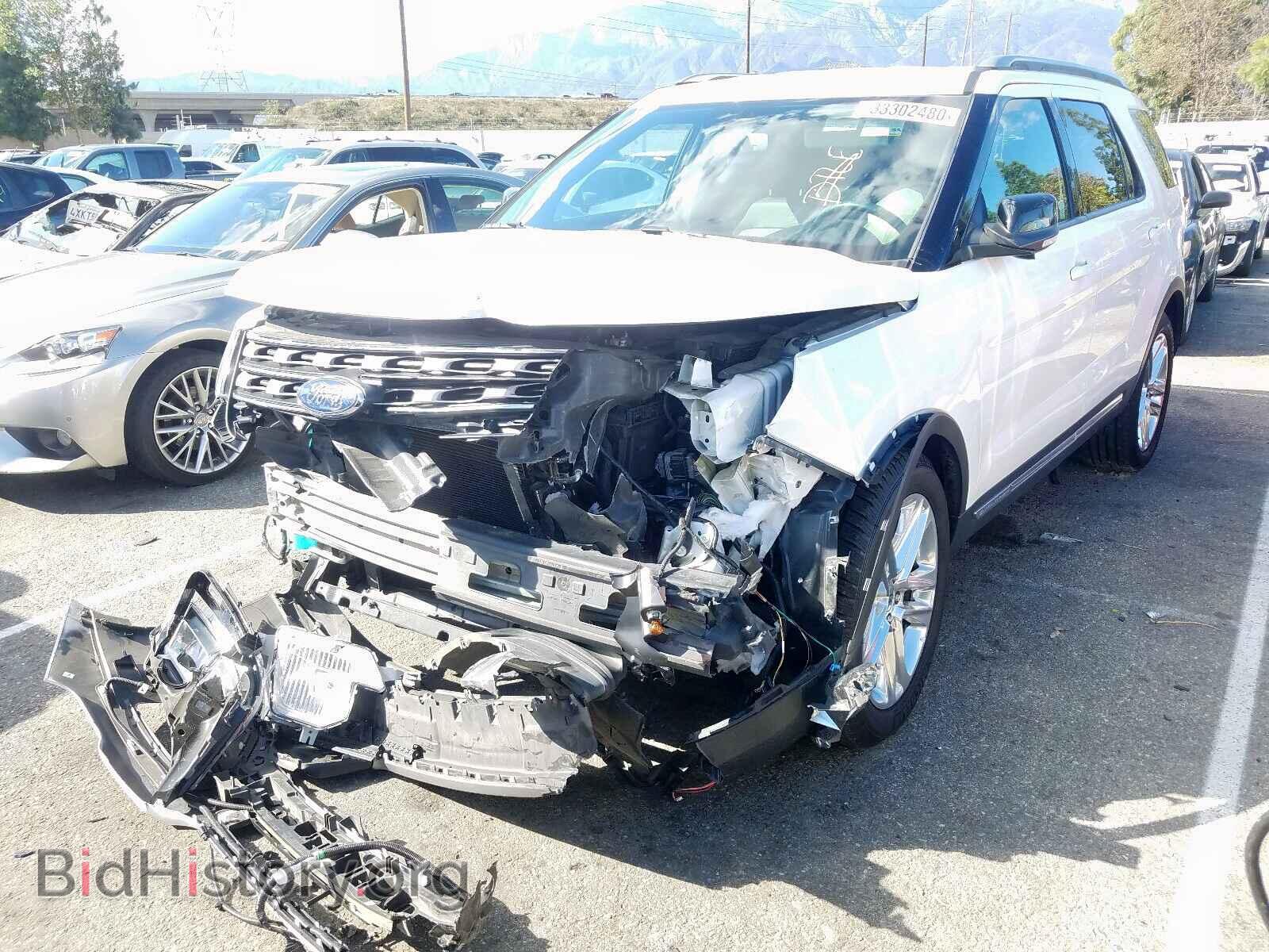 2017 FORD EXPLORER - VIN: 1FM5K7D83HGC21602 - Photo 2