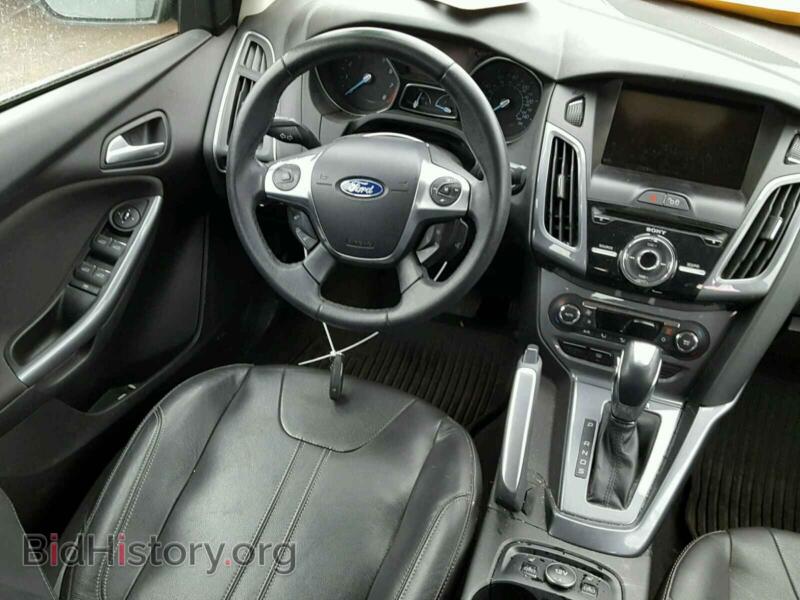 2012 Ford FOCUS (VIN 1FAHP3J25CL227421) — photo 9 of 10
