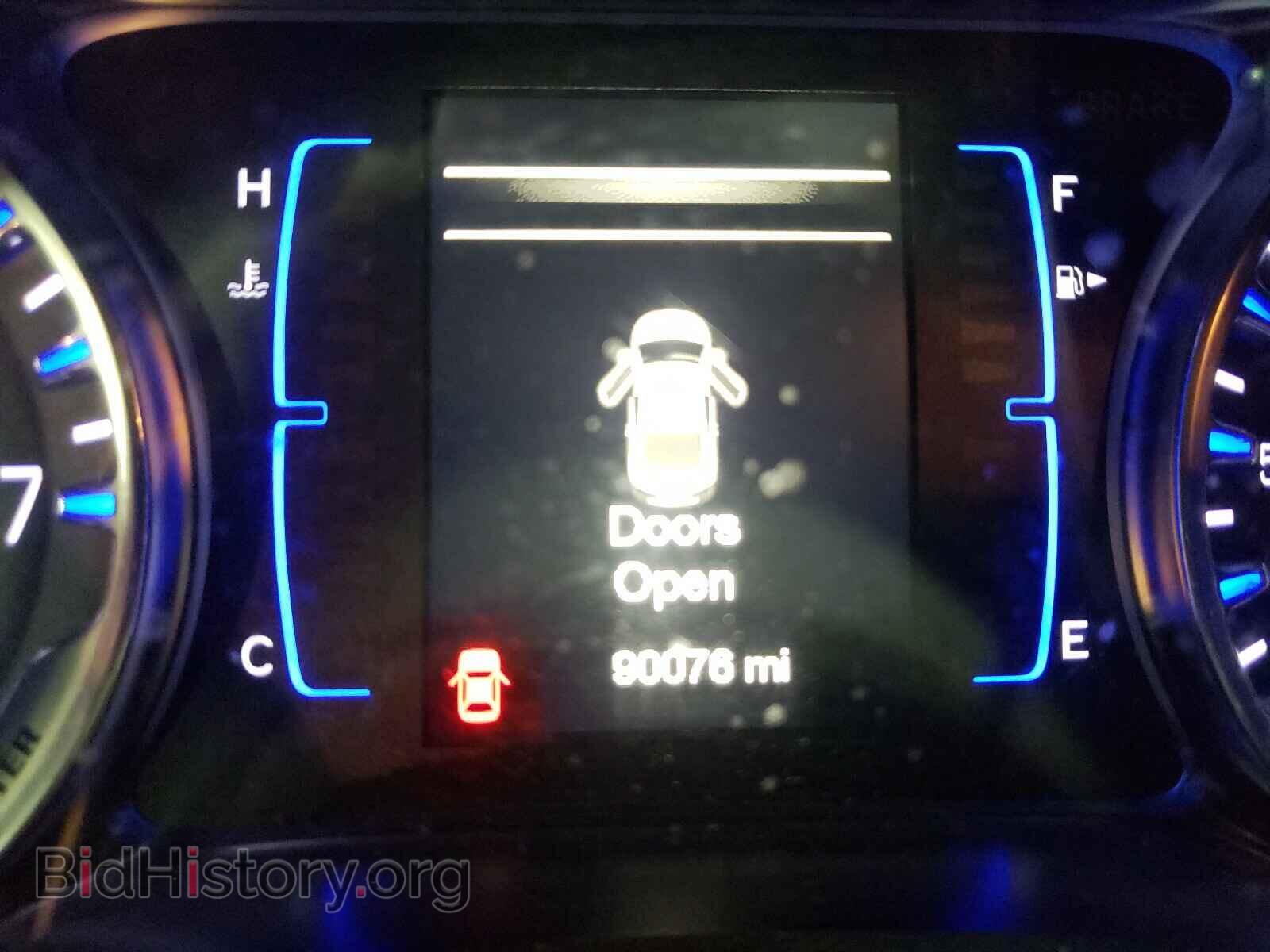 2016 CHRYSLER 200 - VIN: 1C3CCCAB3GN128434 - Photo 8