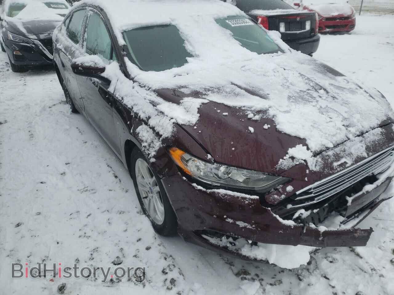 Photo 3FA6P0H73JR190858 - FORD FUSION 2018