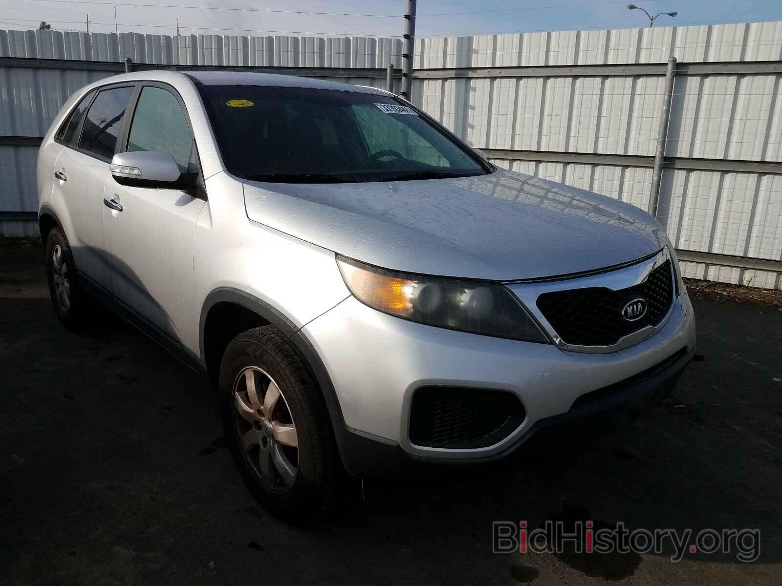 Photo 5XYKT3A17BG042400 - KIA SORENTO 2011