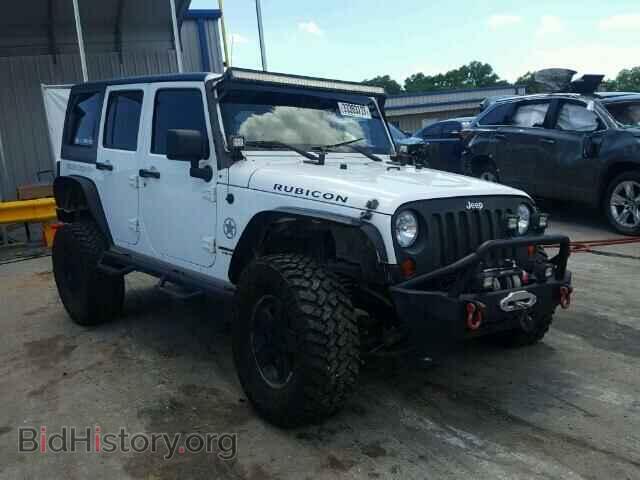 Photo 1J4BA6H19BL556793 - JEEP WRANGLER 2011
