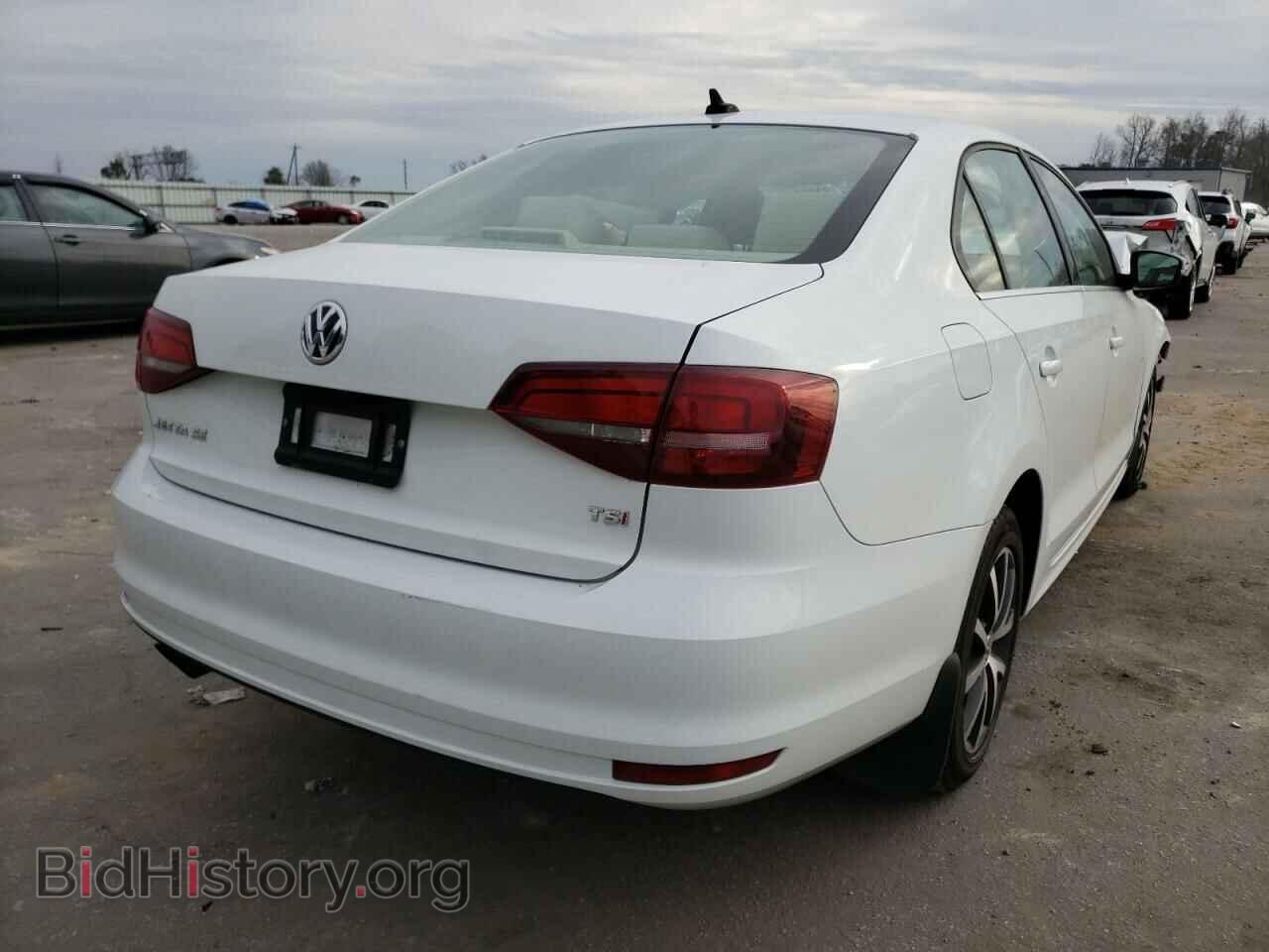 2017 VOLKSWAGEN JETTA - VIN: 3VWDB7AJ6HM296529 - Фото 4