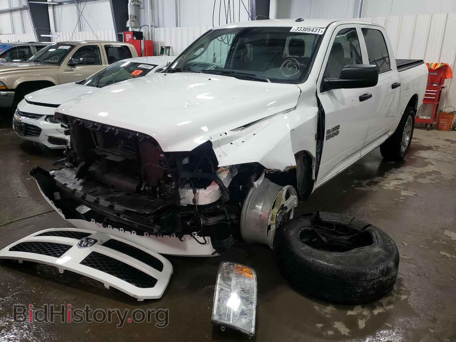 2017 RAM 1500 - VIN: 3C6RR7KT0HG793084 - Фото 2