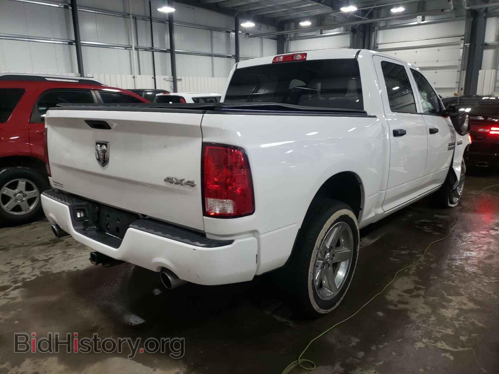 2017 RAM 1500 - VIN: 3C6RR7KT0HG793084 - Фото 4
