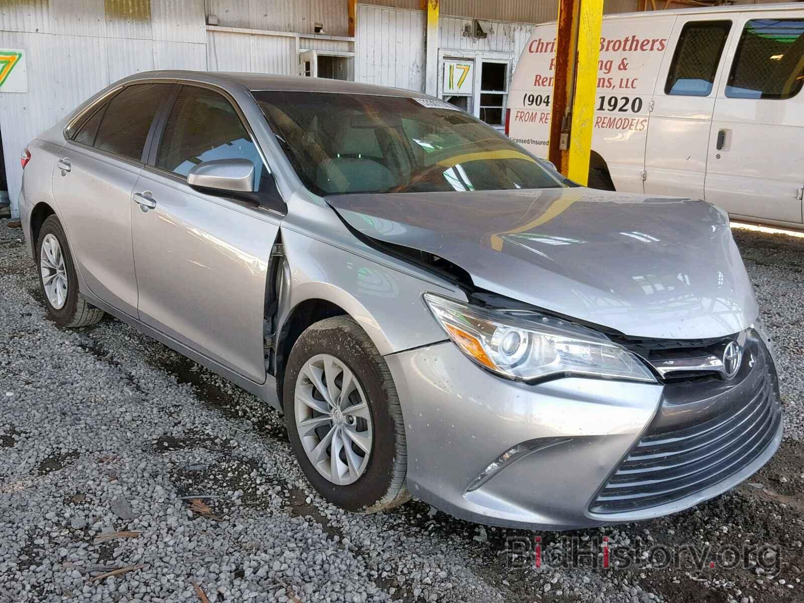Photo 4T4BF1FK9FR504135 - TOYOTA CAMRY 2015