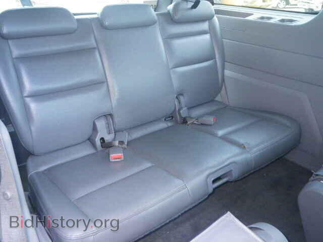 2004 FORD FREESTAR - VIN: 2FMDA58264BA35899 - Фото 9
