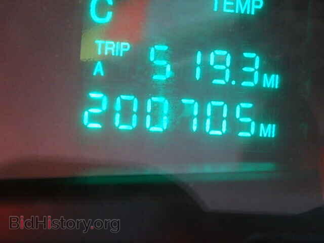 2000 CADILLAC DEVILLE - VIN: 1G6KD54Y6YU307030 - Фото 8