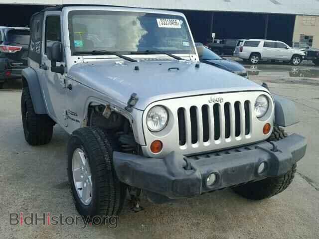 Photo 1J4AA2D1XBL569241 - JEEP WRANGLER 2011