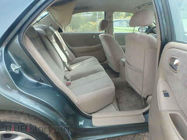2000 MAZDA 626 - VIN: 1YVGF22C8Y5165917 - Фото 6