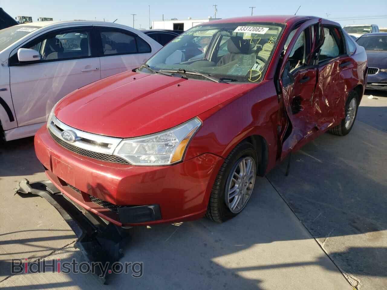 2011 FORD FOCUS - VIN: 1FAHP3FN2BW110444 - Фото 2