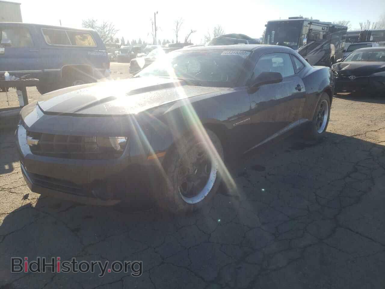 2013 CHEVROLET CAMARO - VIN: 2G1FE1E39D9185609 - Фото 2
