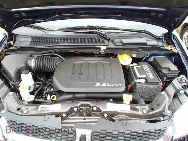 2014 DODGE CARAVAN - VIN: 2C4RDGCG8ER477897 - Фото 7