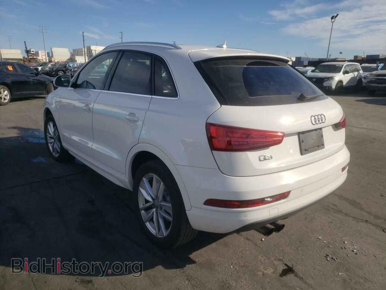 2016 AUDI Q3 - VIN: WA1BFCFS6GR024076 - Фото 3