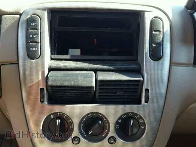 2005 FORD EXPLORER - VIN: 1FMZU63E05UC04427 - Photo 9