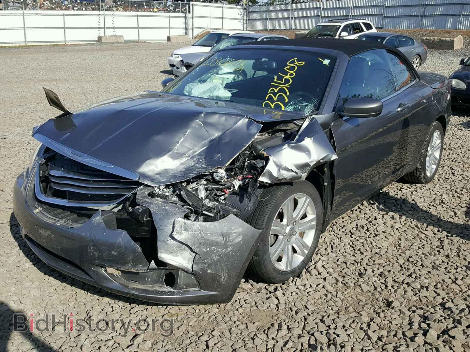 2013 CHRYSLER 200 - VIN: 1C3BCBEB3DN724171 - Photo 2