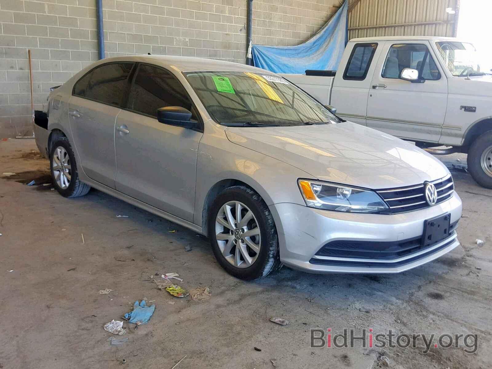 Фотография 3VWD17AJ0FM292511 - VOLKSWAGEN JETTA 2015