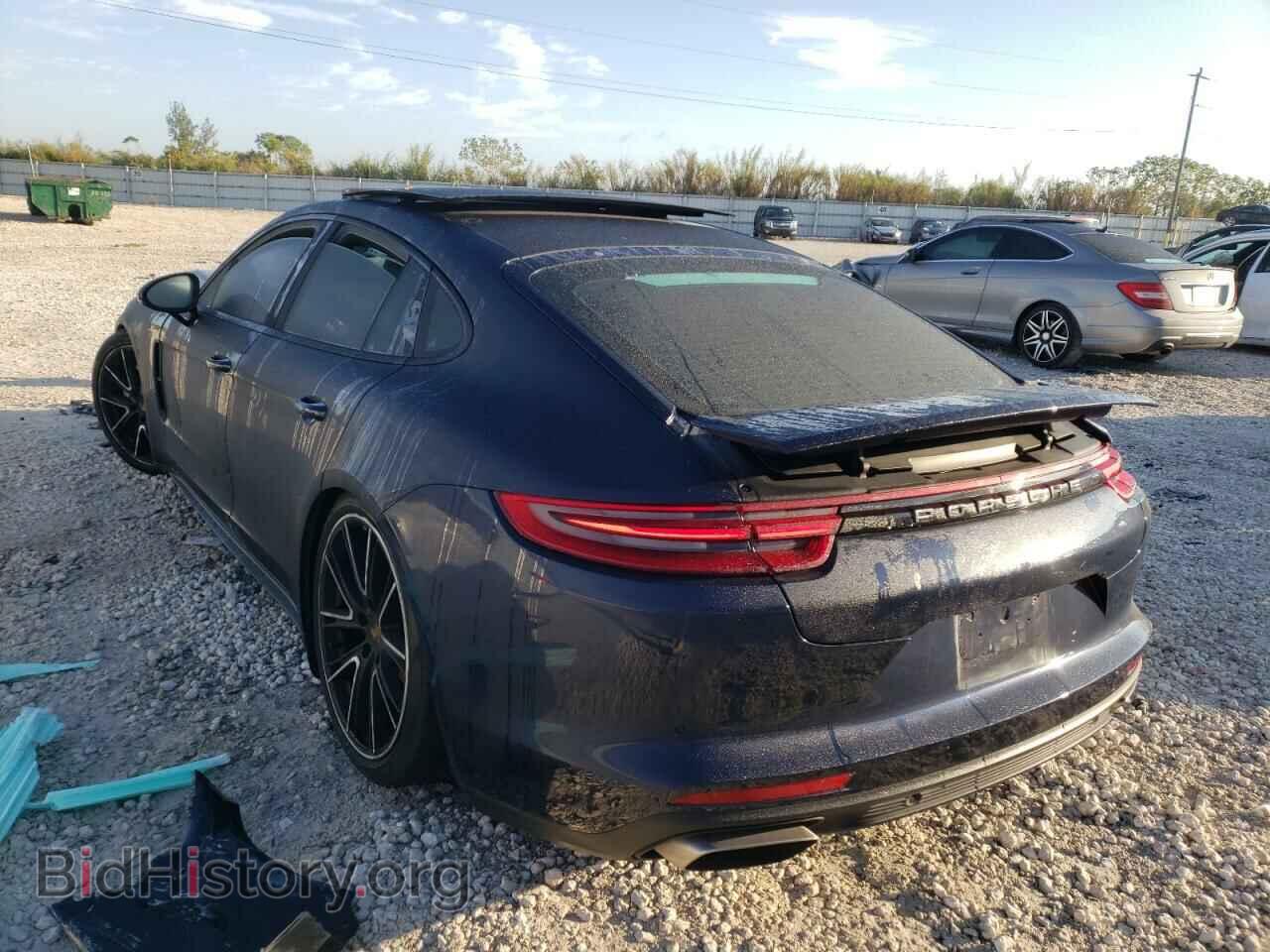 2017 PORSCHE PANAMERA - VIN: WP0AA2A78HL102472 - Фото 3