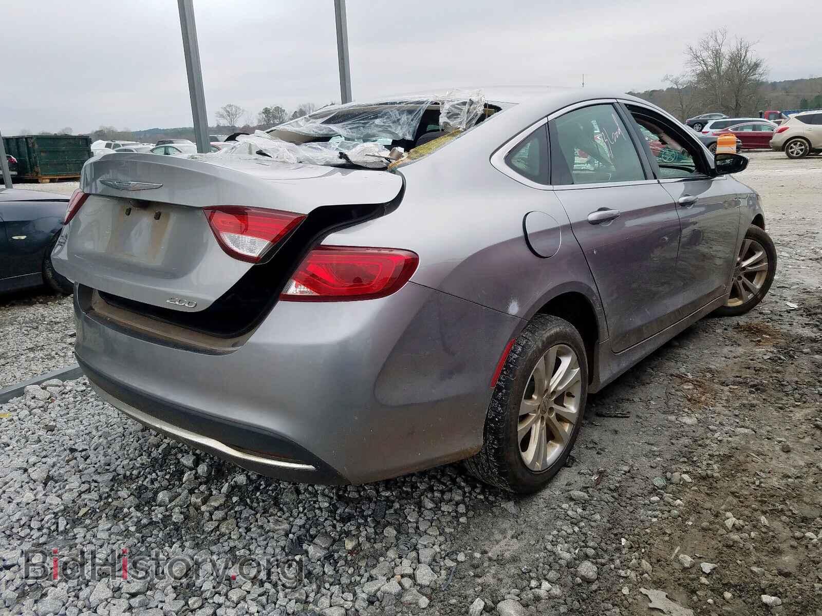 2015 CHRYSLER 200 - VIN: 1C3CCCAB2FN697077 - Фото 4