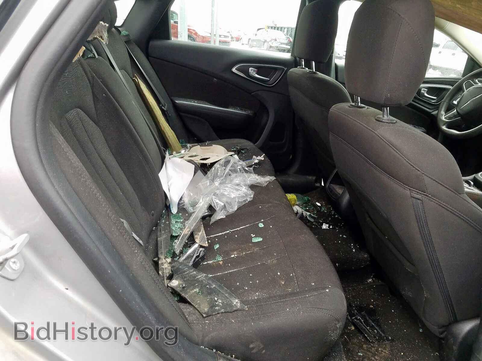 2015 CHRYSLER 200 - VIN: 1C3CCCAB2FN697077 - Фото 6