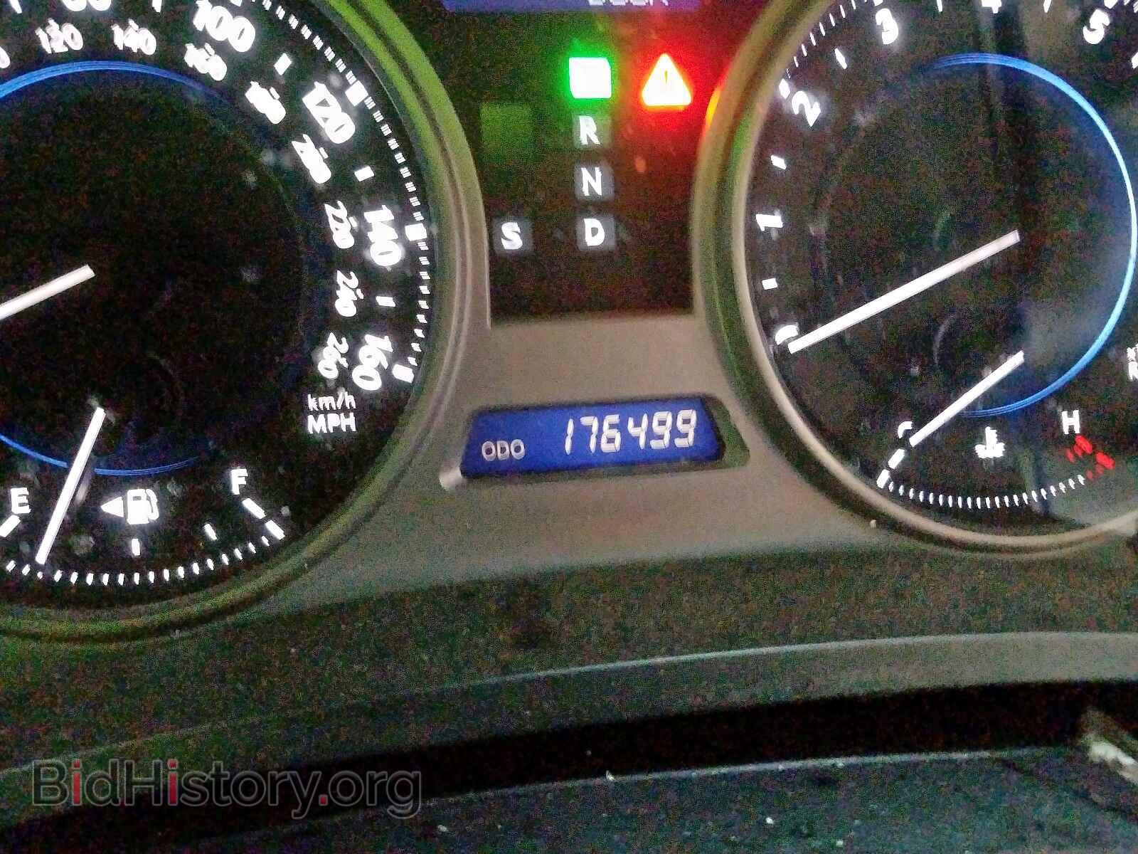 2010 LEXUS IS - VIN: JTHBF5C23A5114210 - Photo 8