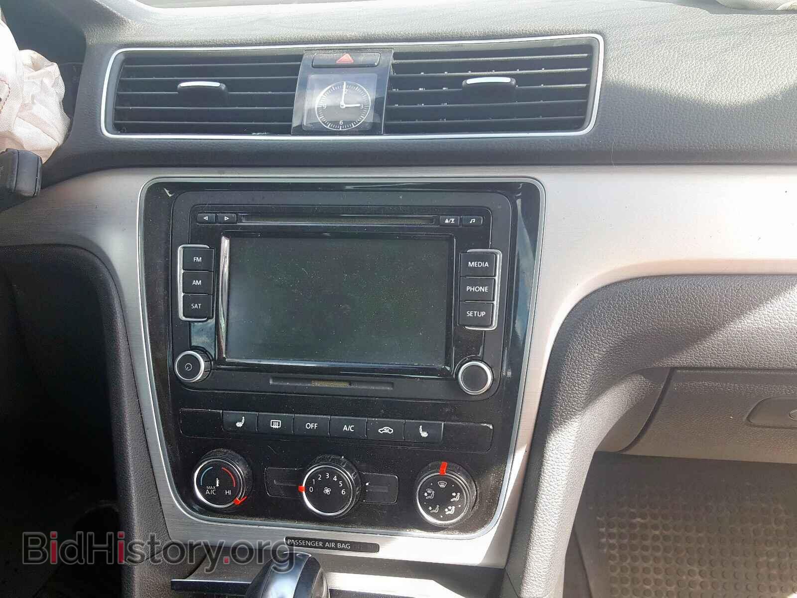 2013 VOLKSWAGEN PASSAT - VIN: 1VWBP7A38DC009049 - Фото 9