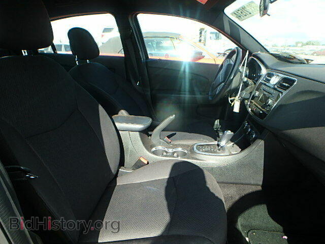 2013 CHRYSLER 200 - VIN: 1C3CCBBB5DN713844 - Фото 5