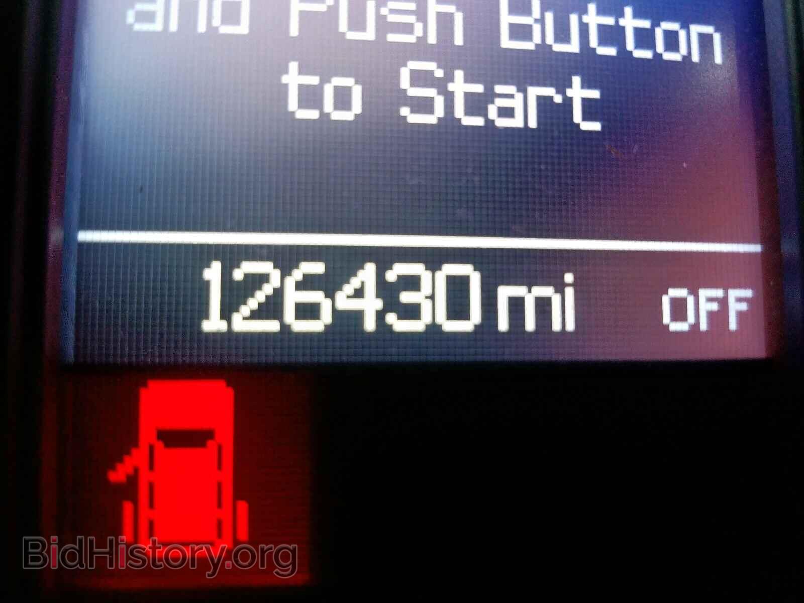 2012 CHRYSLER MINIVAN - VIN: 2C4RC1GG1CR345698 - Фото 8