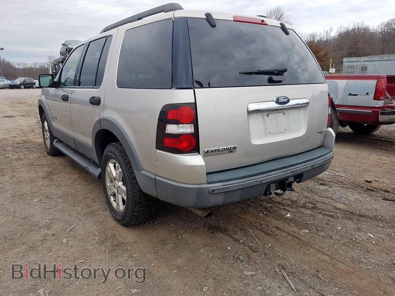 2006 FORD EXPLORER - VIN: 1FMEU73EX6UB24901 - Фото 3