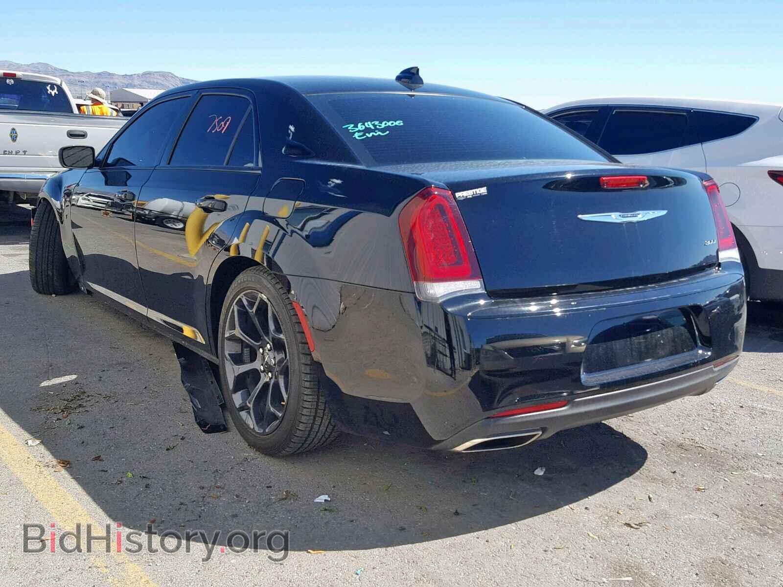 2019 CHRYSLER 300 - VIN: 2C3CCAAG4KH500882 - Фото 3