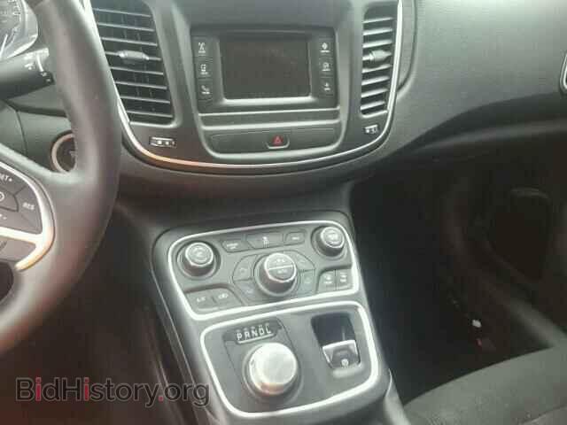 2015 CHRYSLER 200 - VIN: 1C3CCCAB7FN599775 - Фото 10