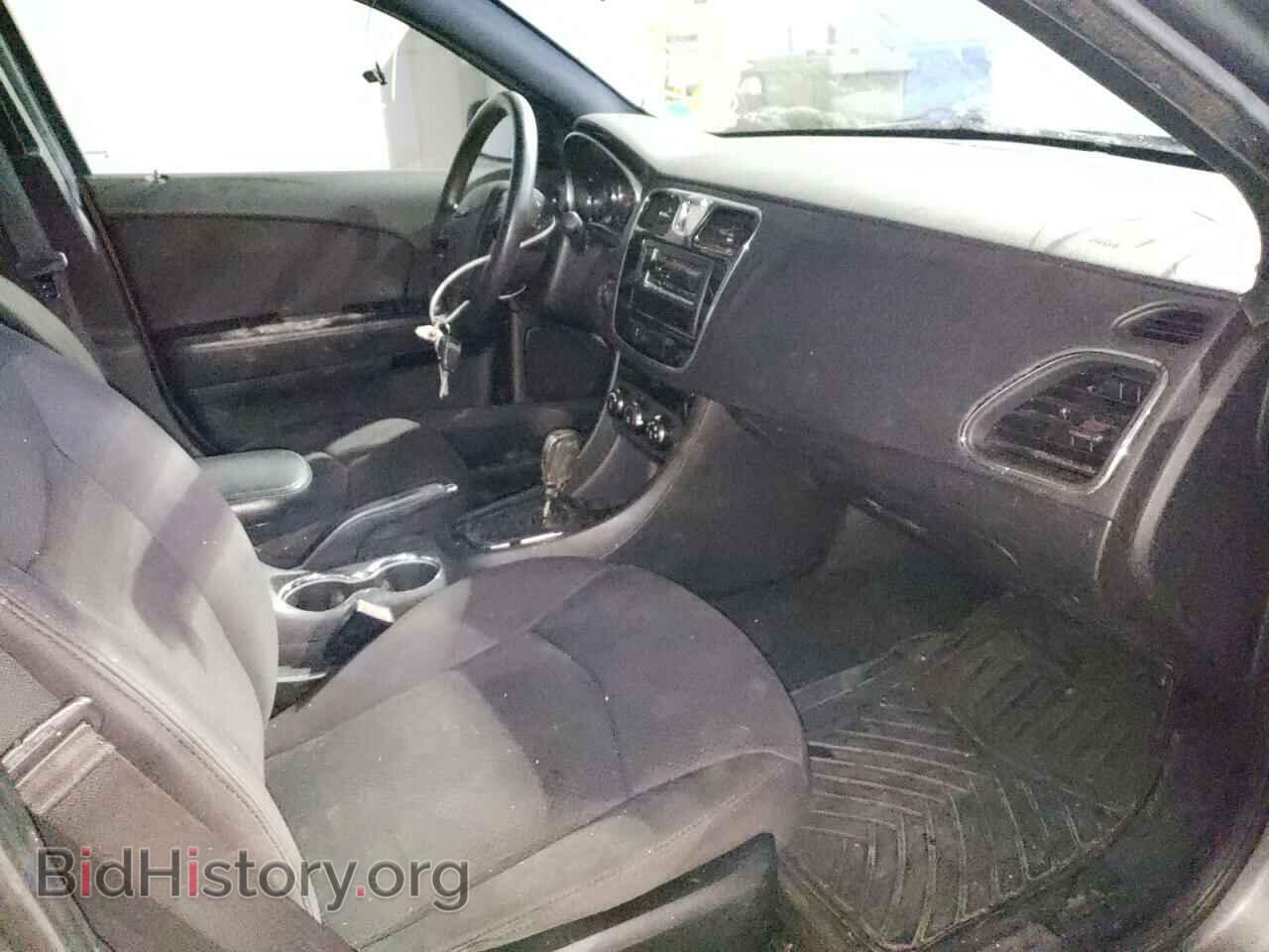 2013 CHRYSLER 200 - VIN: 1C3CCBAB0DN511172 - Photo 5