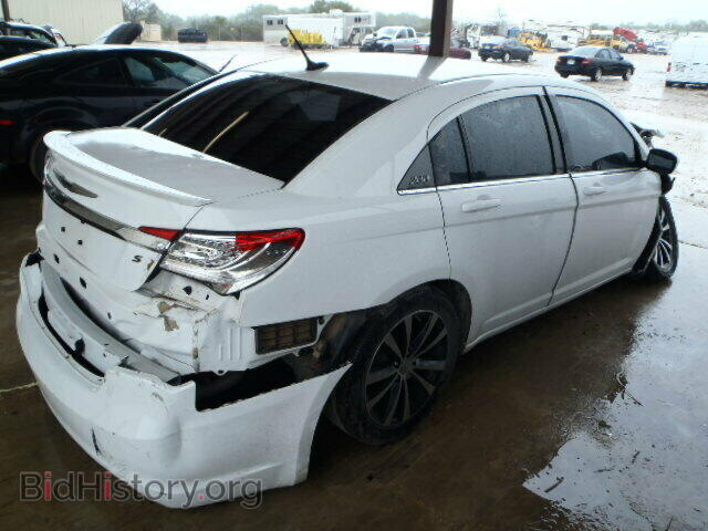 2013 CHRYSLER 200 - VIN: 1C3CCBCG8DN522879 - Фото 4