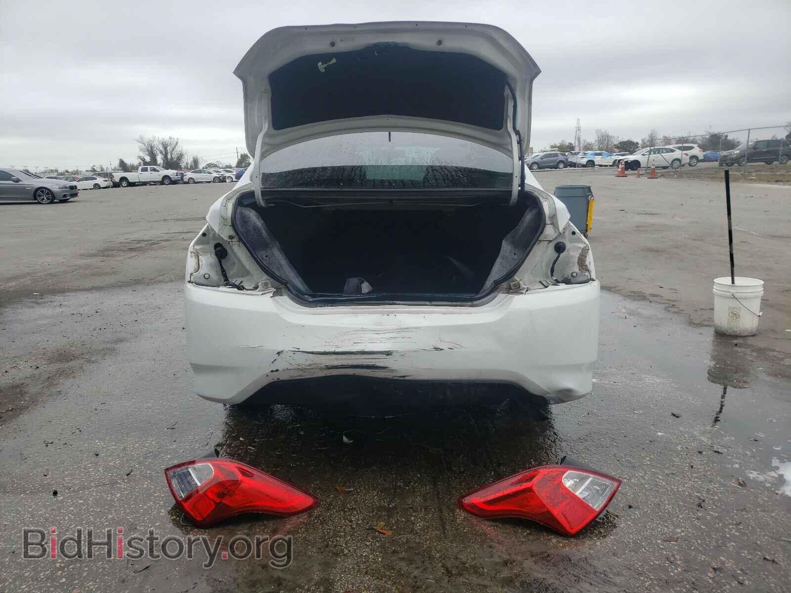 2016 NISSAN VERSA - VIN: 3N1CN7AP1GL843045 - Photo 9