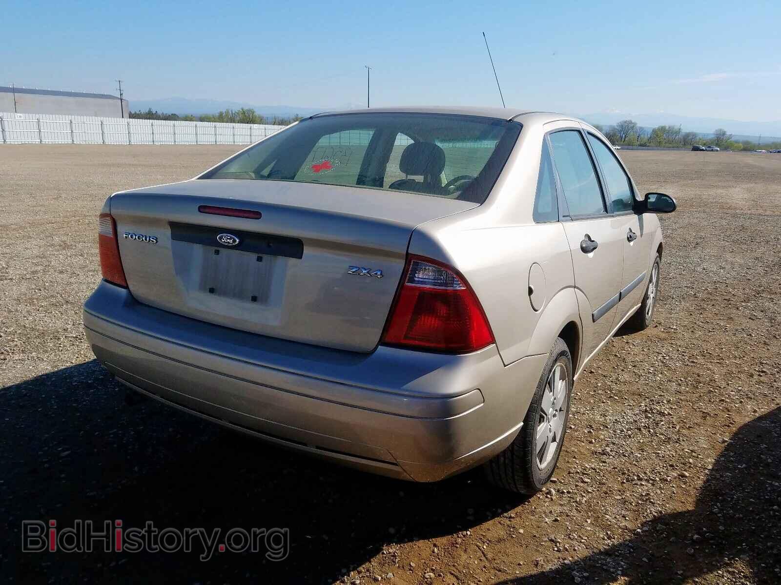 2006 FORD FOCUS - VIN: 1FAFP34N96W101904 - Фото 4