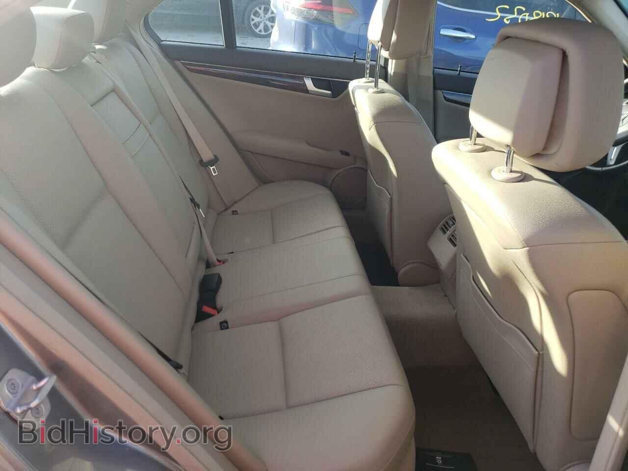 2012 MERCEDES-BENZ C-CLASS - VIN: WDDGF8BB5CR199692 - Фото 6