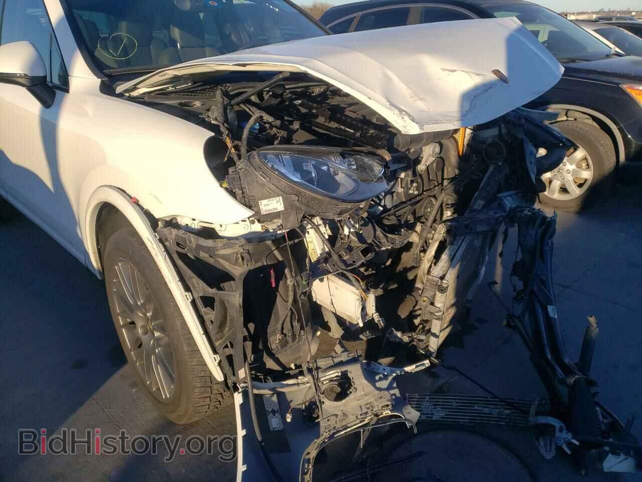 2017 PORSCHE CAYENNE - VIN: WP1AA2A21HKA86883 - Фото 9